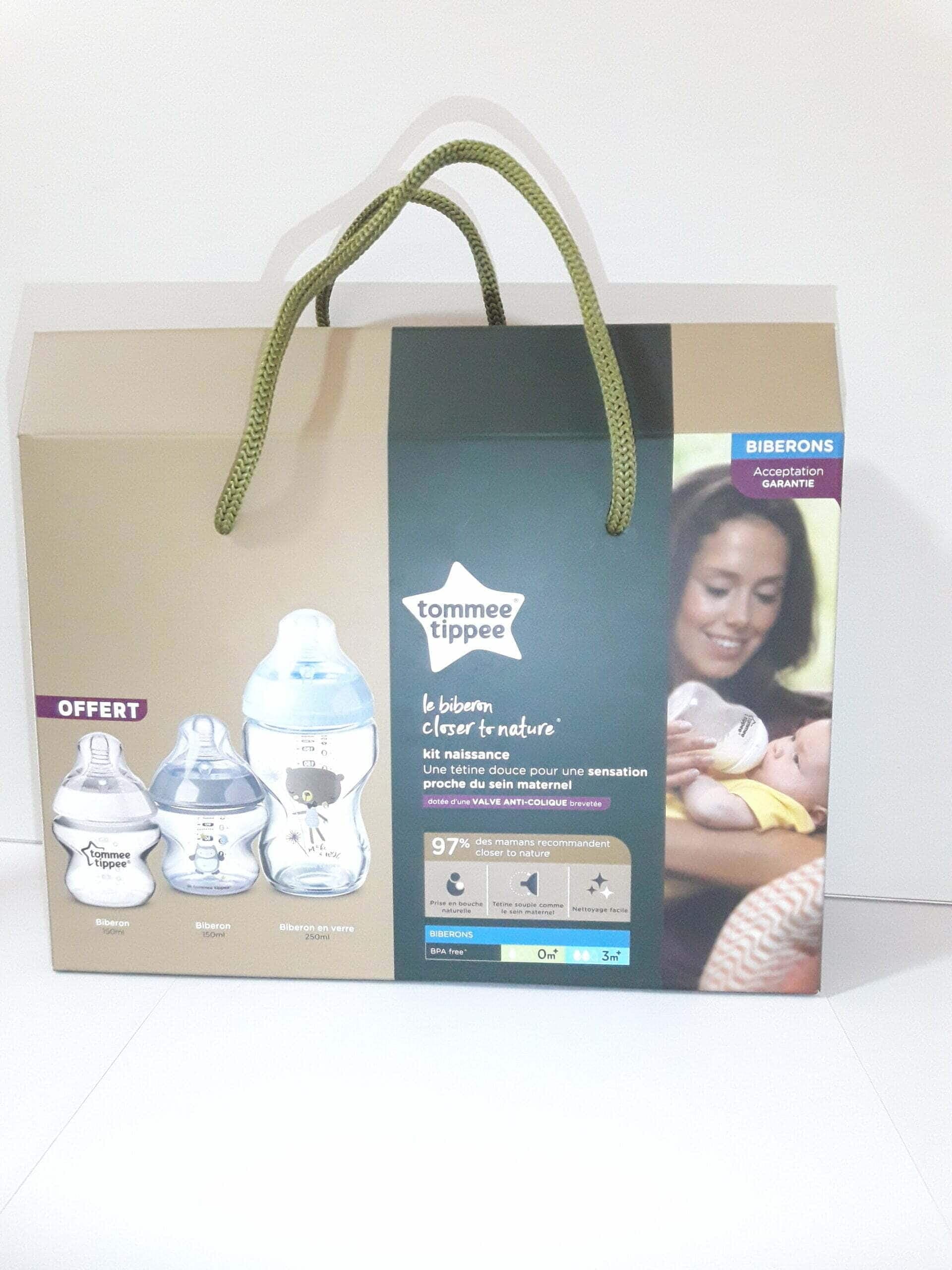 TOMMEE TIPPEE PACK CTN BIBERON VERRE 250ML OURS BLEU+ BIBERON 150ML HIBOUS GRIS+”BIBERON 150 ML OFFERT”