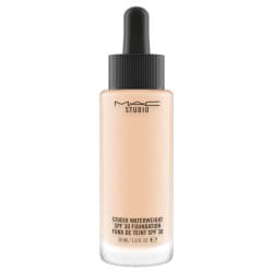 STUDIO WATERWEIGHT SPF 47