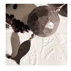 AMARANTE BOULE DE SAVON DE GOMMAGE AU CAFÉ DU KERALA